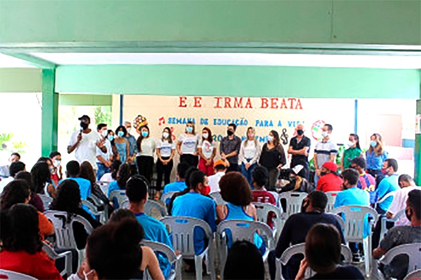 Read more about the article Centro Universitário Funorte e Fasi realizam ação na Escola Estadual Irmã Beata