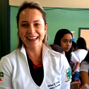 Read more about the article Professora de Medicina Veterinária Funorte Mostra Diferença Entre Rins