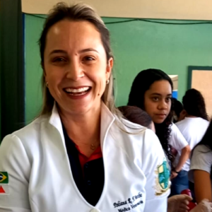 Leia mais sobre o artigo Professora de Medicina Veterinária Funorte Mostra Diferença Entre Rins