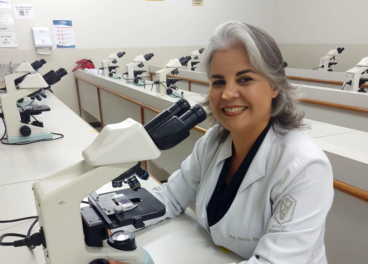 No momento você está vendo Professora Doutora Fala Sobre Profissão Medicina Veterinária