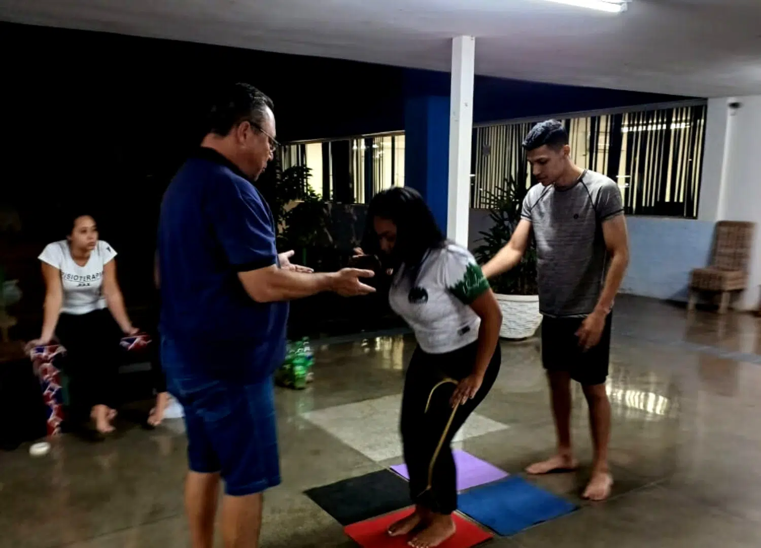 Você está visualizando atualmente Futuros Fisioterapeutas Fazem Aula Sobre Cinestesia