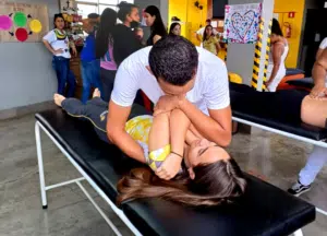 Leia mais sobre o artigo Fisioterapia Entra em AÇÃO no Colégio Foco